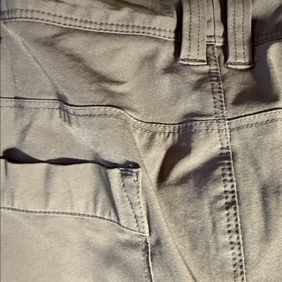 REI Green Women's Athletic Skirt with liner 8 - Picture 11 of 11